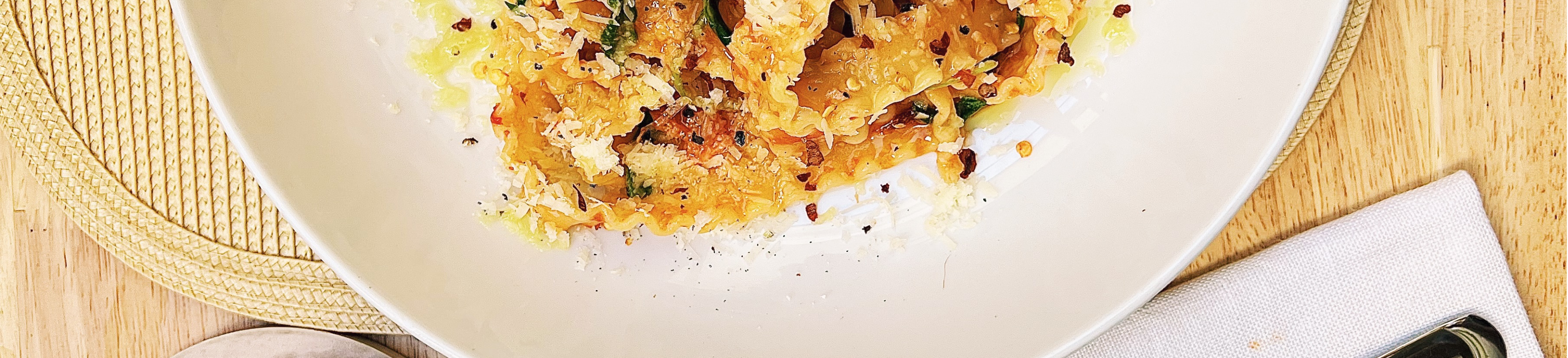 Image for Simple tomato & rocket pasta: Welcome to the effortlessly flavourful world of Natalie Chassay