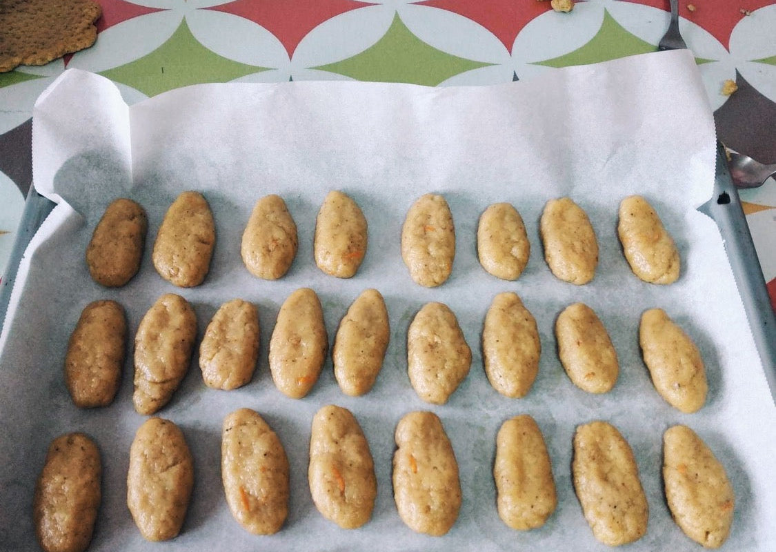 Image for Baking with olive oil: Greek Christmas cookies with honey and orange: No butter, no eggs. Except for the honey